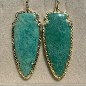 Kendra Scott Amazonite and Gold Arrowhead Skylar Earrings